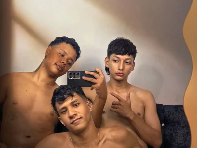 MaelSebasAndRobert1 Who else is joining us? Immagine  4