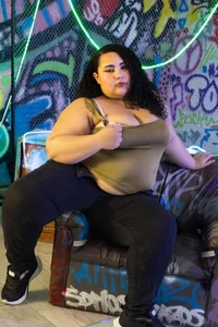 Hurrem_Math: URBAN HOT😏🤭 ( 5 фото)