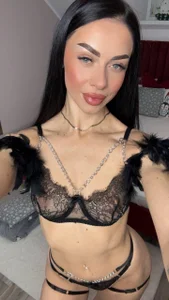 MiaGoldX Selfiessss Pic 6