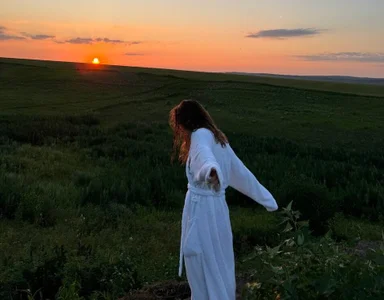 FalineDowlen Public Pic 2