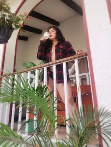 Yunnaa-Subb Love Yuna Pic