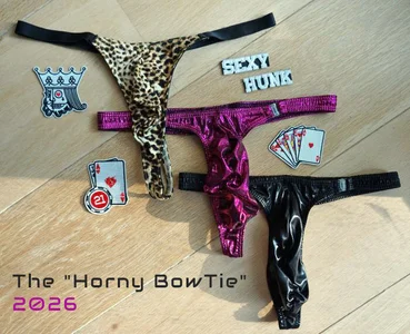 thehornybowtie Public صورة واحدة|thehornybowtie Public صورتان|thehornybowtie Public  7 صور|thehornybowtie Public  7 صورة