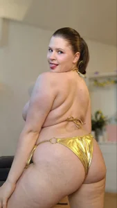 TinniAngel Happy bikini day🫣💥🌞 Pic