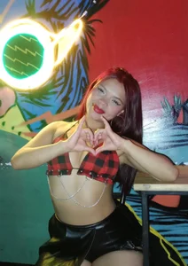 Choloeadams_xxx I ME Pic 4