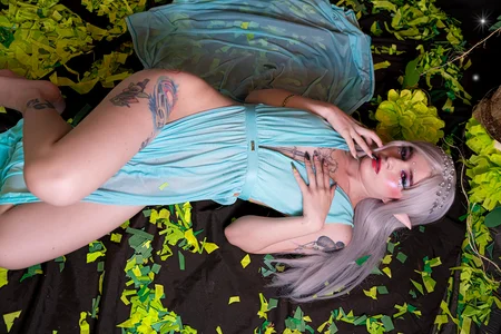 melany_blair 🔥 "I'm the fairy who leads you to pleasure." 😘 Εικόνα