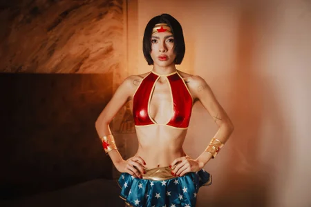 mia-reeves ⭐Wonder Woman 💗🔥⭐  4. fénykép
