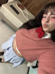 Momo ayase de curvy_rousi Foto 4