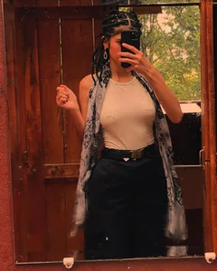 Emycarver09_ My love, follow me for more content. Thank you for all your support, i love you all so much! Pic