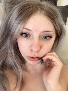 Mariko69meow meoww Billede