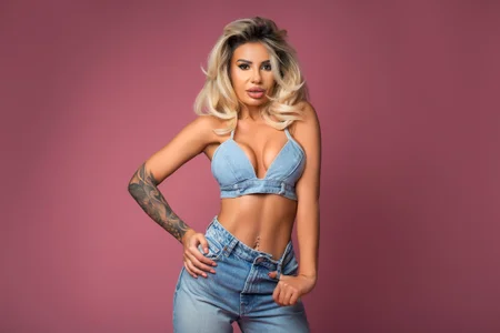 TheBaeWatch Public Foto 5