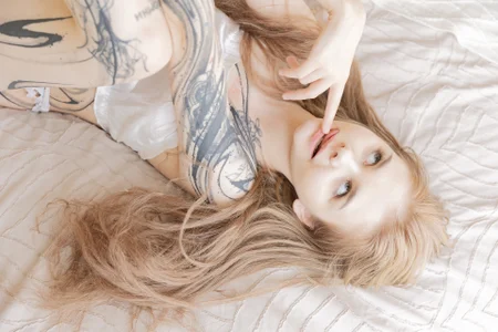 Britney_Lynch Beauty is in the details 💖 Pic 7