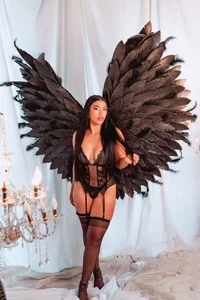 RiriiBrunette__ Fallen Angel 🪽🕯️ Pic