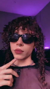 elian_7 A unique style, a style that's very much me Immagine  6