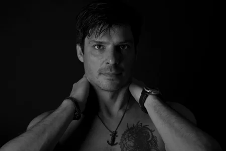 ChrisKox Public  3টি ছবি