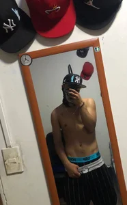 212benjamin212 Besitos 😘 Immagine  2