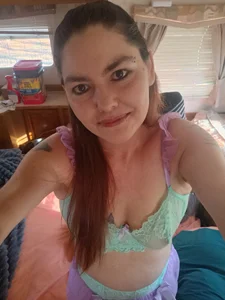 Peekaboo1023 Peekaboo's photos Pic