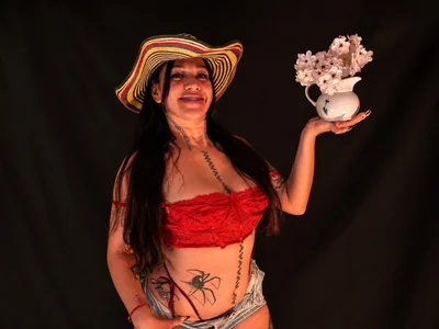 ABBYANDYILIRA Colombian sexy girl 🥵💕 Billede