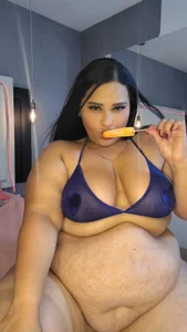 ClarigilのDo you excite you to look at this palette ... or do you prefer to look at you? 😏🍭の 5枚の写真