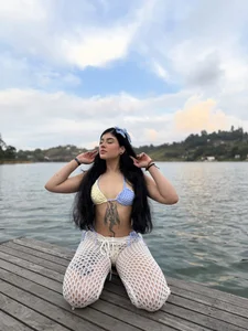 Vittoria__rossi's 🩵💛🦋🌼 Sex Photo 6