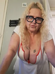 Nawty-Blonde-Nymph's photo