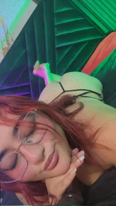 ScarlettFlamess_ Sweet temptation🔥😈 slika 4