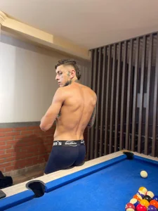 Handsomeboyss19 Public Foto