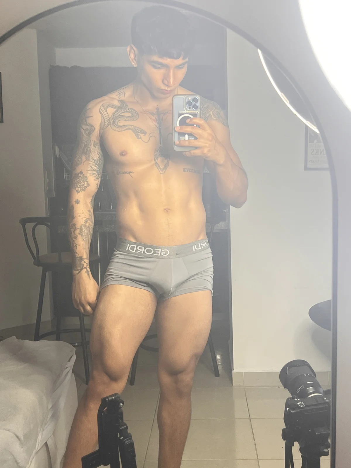 muscle_boyhorny-এর ট্রেন্ডিং  8221টি ছবি