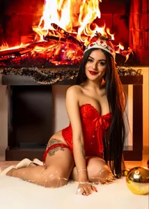 SoffiQueen WELCOME CHRISTMAS 🎄🤶🏽 Pic 3