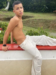 arthur_fooch SUN صورة واحدة|arthur_fooch SUN صورتان|arthur_fooch SUN  2 صور|arthur_fooch SUN  2 صورة