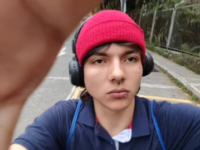 alandelrey57 kullanıcısının Red hat albümü -  fotoğraf