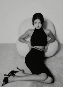-Ameliee Public Pic 4