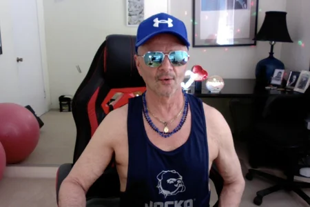 hotdadbod Daddy Foto 4