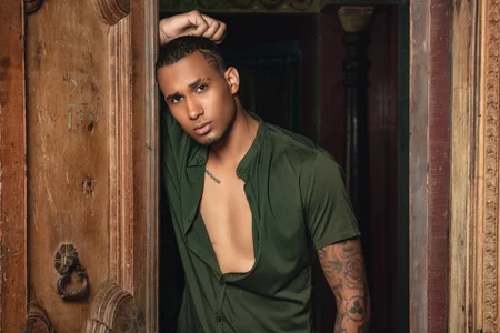 MagnusFrost Hot as always รูป  5