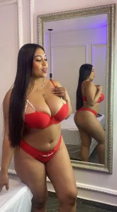 Kendall-Moll𝐒𝐎𝐋𝐅 𝐂𝐔𝐑𝐕𝐄𝐒💫图片 2