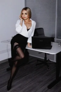 VelvetElizaPublic Bild 3