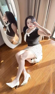 Luna-girl Public Billede 2