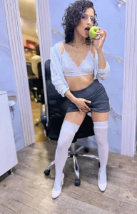 AriannaRussell_ horny girl 🥵🥵 Immagine  8