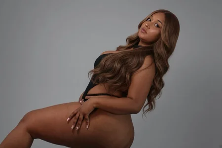 AriaBelle great temptation 😏🥵🤤 - {count, plural, one {תמונה אחת} two {שתי תמונות} many {# תמונות} other {# תמונות}}