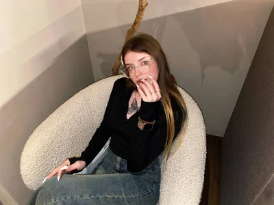 _Lily_Moon_ The sun is so warm today <3 Foto 2