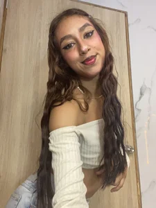 DakottaVelvett17 Public Pic 6
