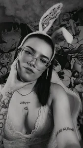 Yaumiko Public Pic 3