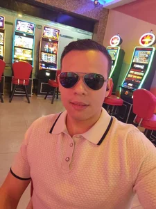 Public od s_latins_boys  7 snímek