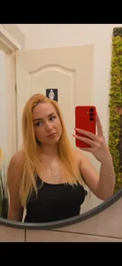 HaileySkyes Public Poză