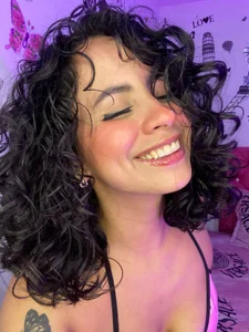 adriannyp_1 kullanıcısının do you like strong girls? I love my curls, natural hair 😘❤️❤️ albümü -  fotoğraf