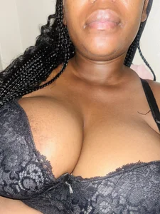 FineCouple51 Sexy Mama Foto 4