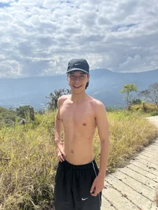 facebaby1 WALKING DAY!☀️🍃 Pic 3