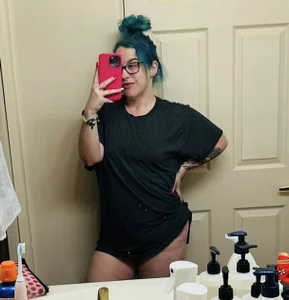 LianaMarie92 Public Pic