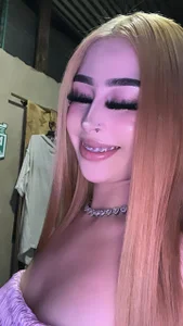 Scarlet_Queen_v Public Billede