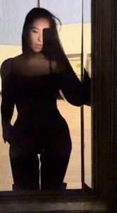 Public od ShadowEve  4 snímek