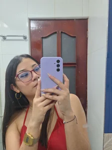 Me 💭 de rouse__red  3 Imagens